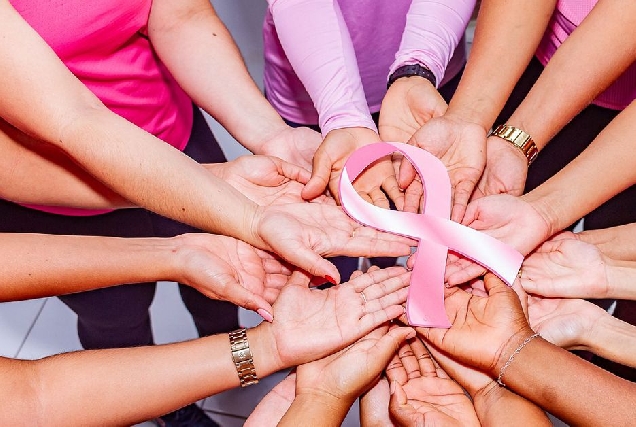 cancro mama mulleres lazo rosa